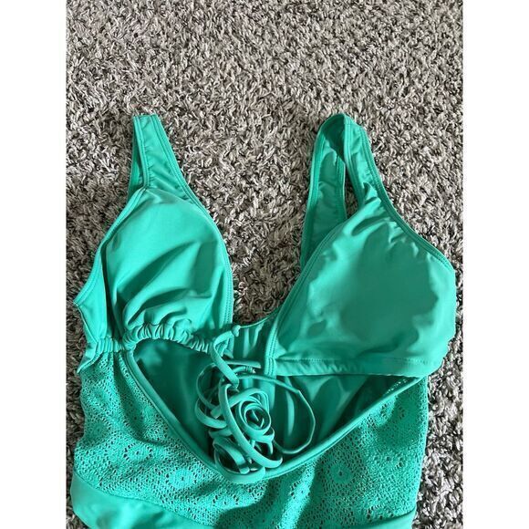 NWOT Peddney‎ Green One Piece Swimsuit Size Small - Picture 3 of 4